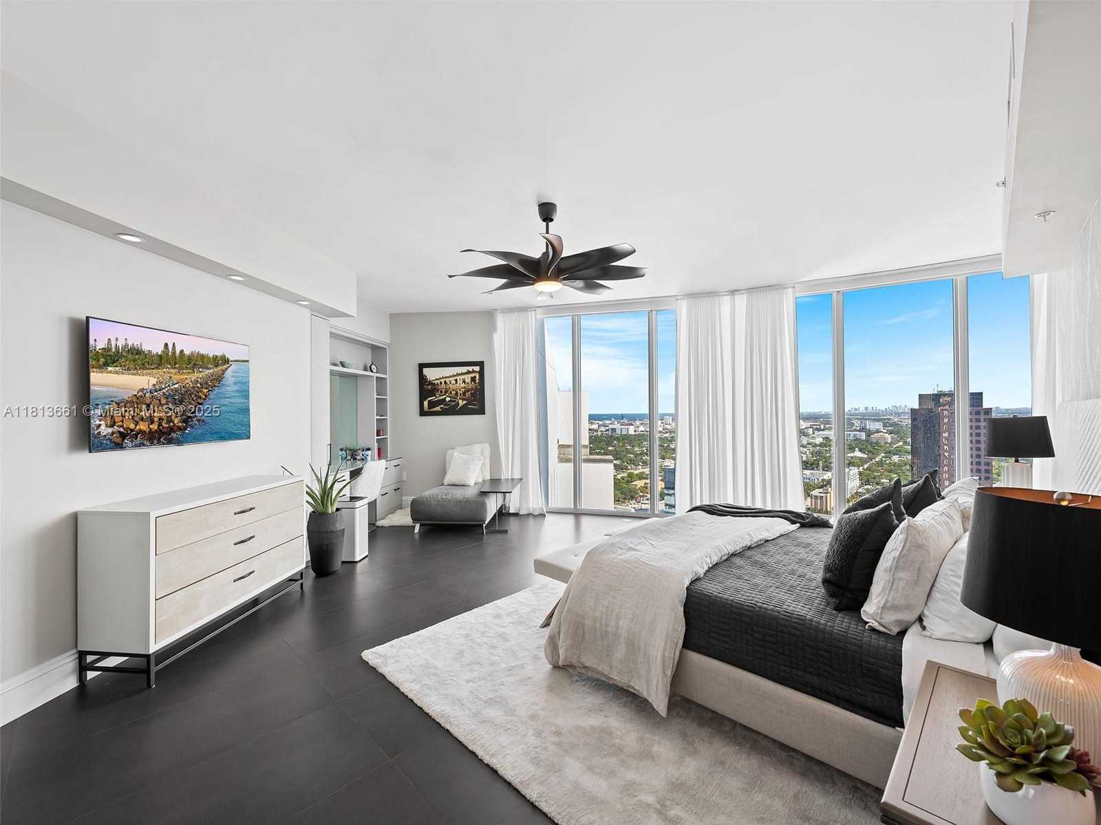 Small Image of 333 LAS OLAS WAY #3603, Fort Lauderdale Number 24
