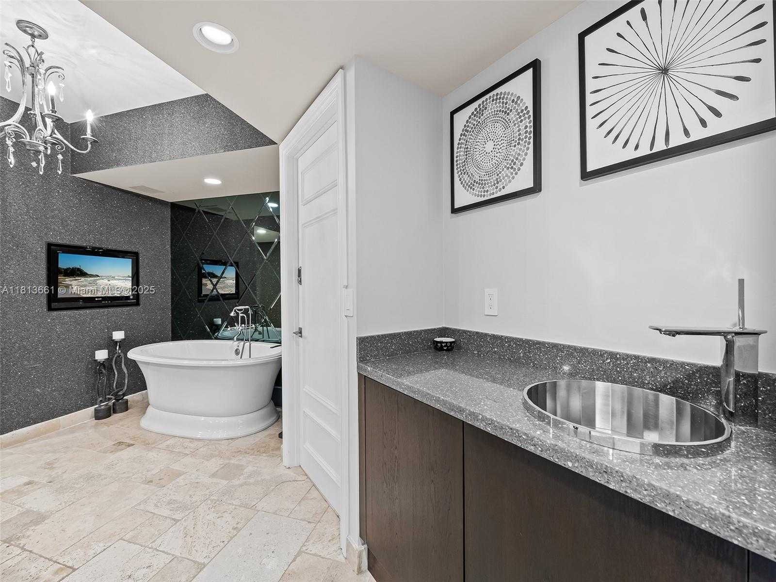 Small Image of 333 LAS OLAS WAY #3603, Fort Lauderdale Number 26