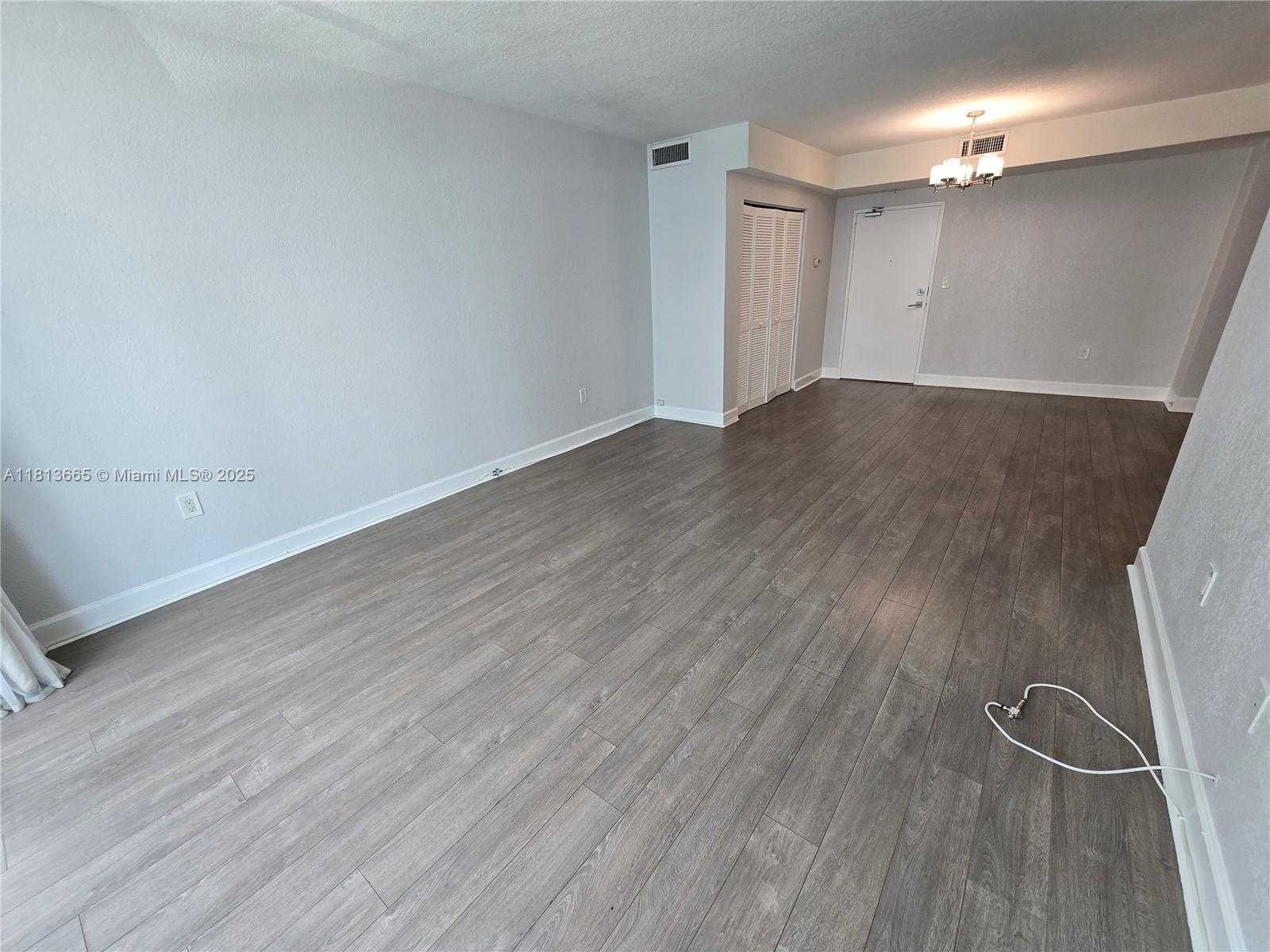 Small Image of 7501 EAST TREASURE DR #1A, North Bay Village Number 10
