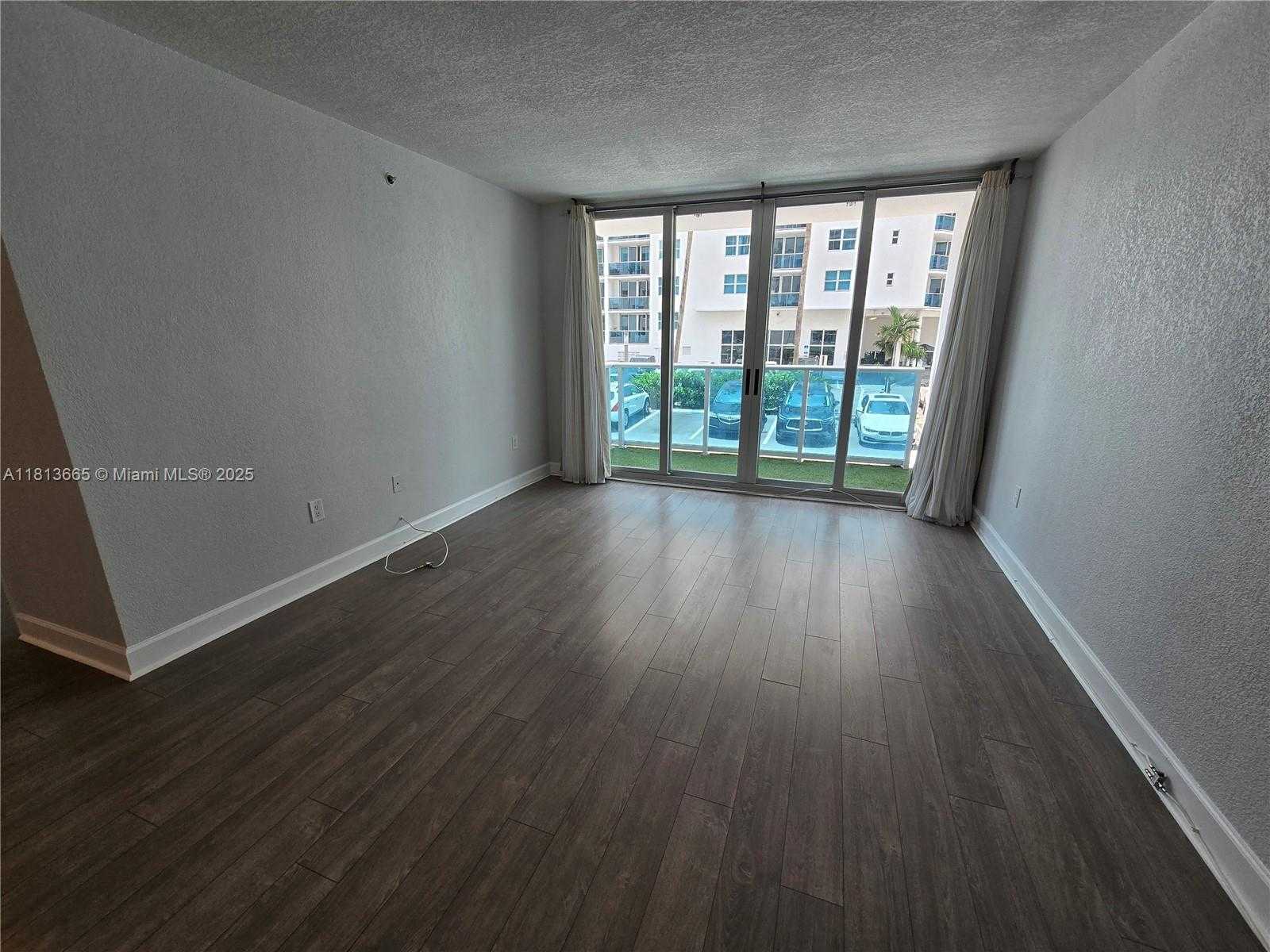 Small Image of 7501 EAST TREASURE DR #1A, North Bay Village Number 13