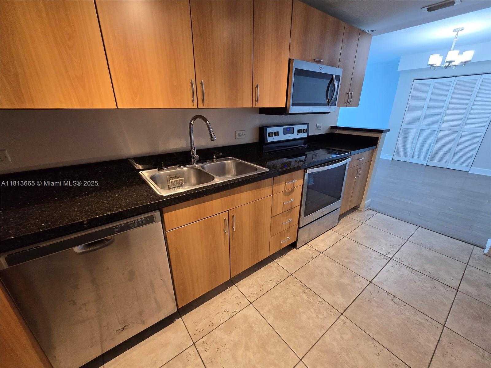 Small Image of 7501 EAST TREASURE DR #1A, North Bay Village Number 3