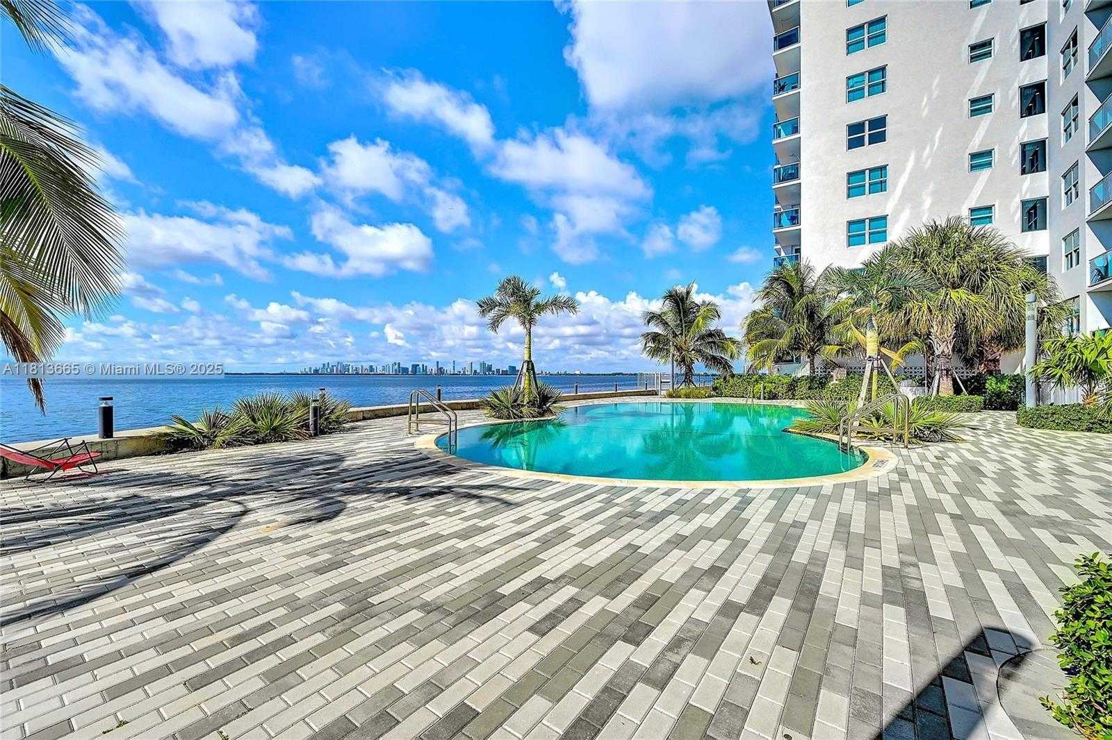 Small Image of 7501 EAST TREASURE DR #1A, North Bay Village Number 35