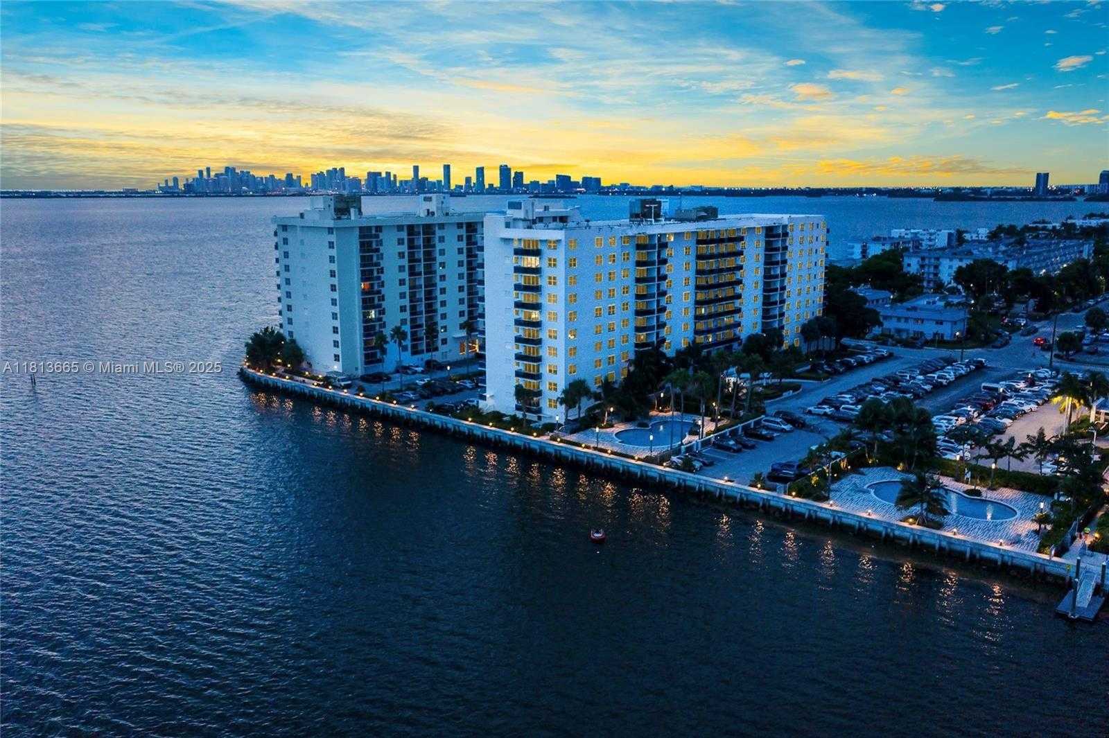 Small Image of 7501 EAST TREASURE DR #1A, North Bay Village Number 41