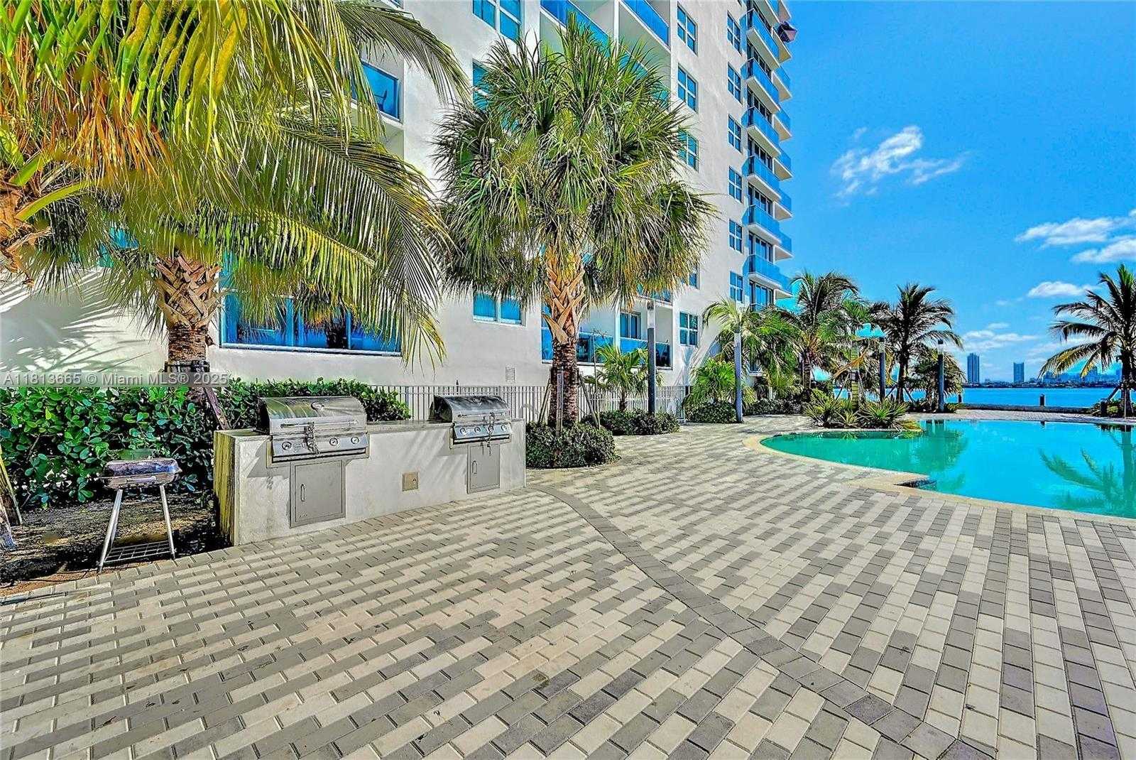 Small Image of 7501 EAST TREASURE DR #1A, North Bay Village Number 44