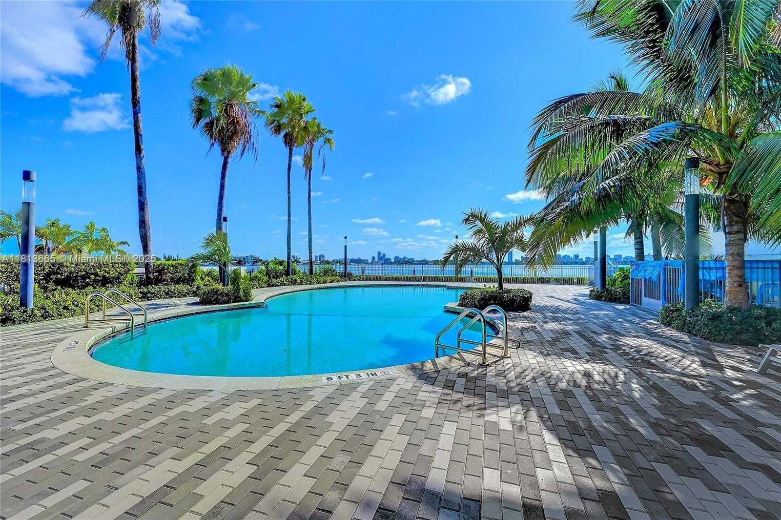 Small Image of 7501 EAST TREASURE DR #1A, North Bay Village Number 49