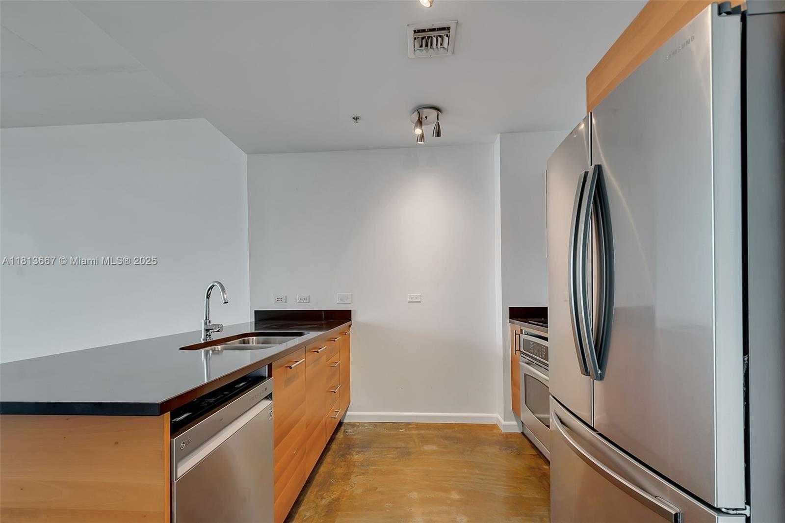 Small Image of 3301 NORTH EAST 1ST AVE #H1511, Miami Number 6