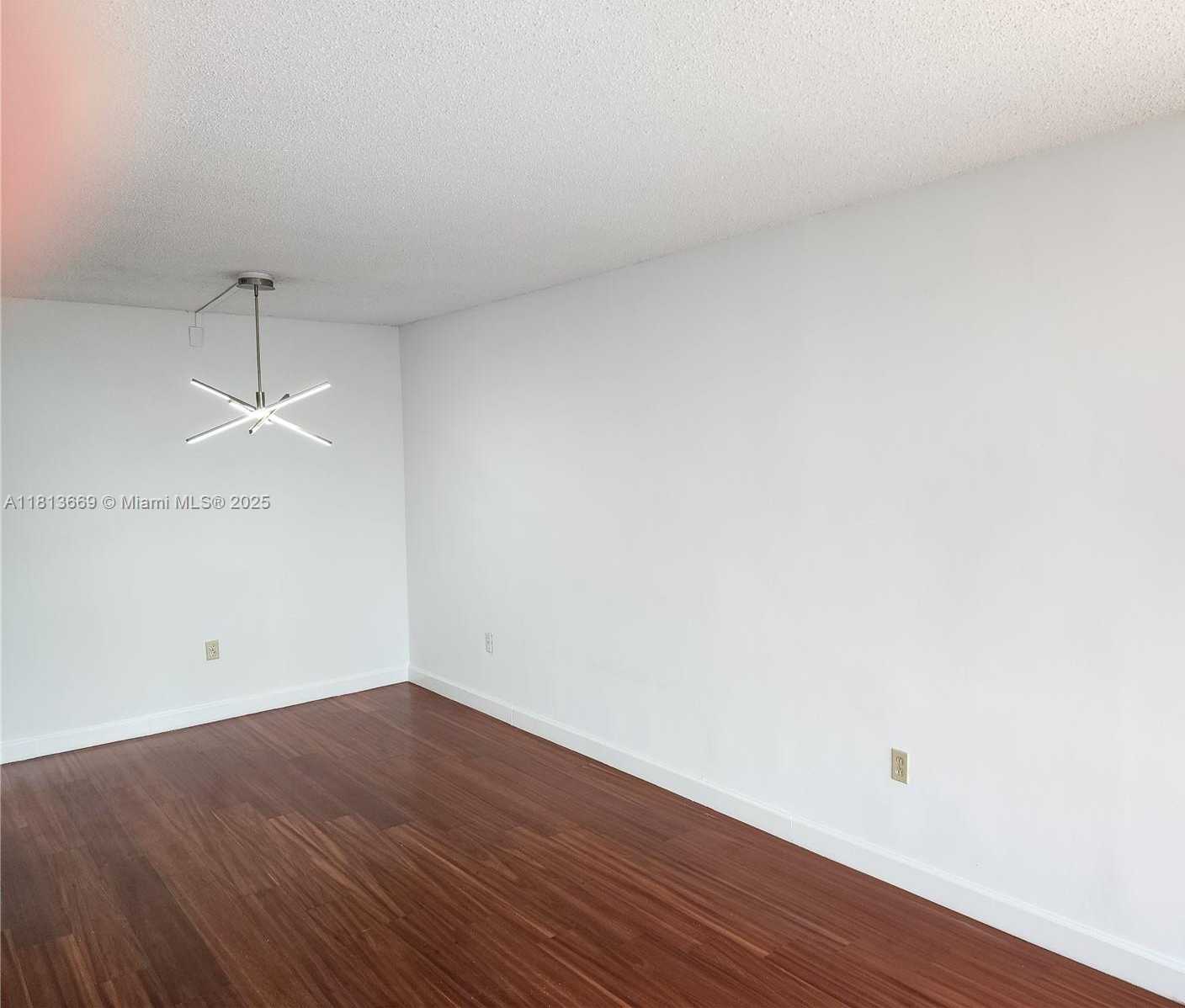 Small Image of 20100 WEST COUNTRY CLUB DR #508, Aventura Number 22