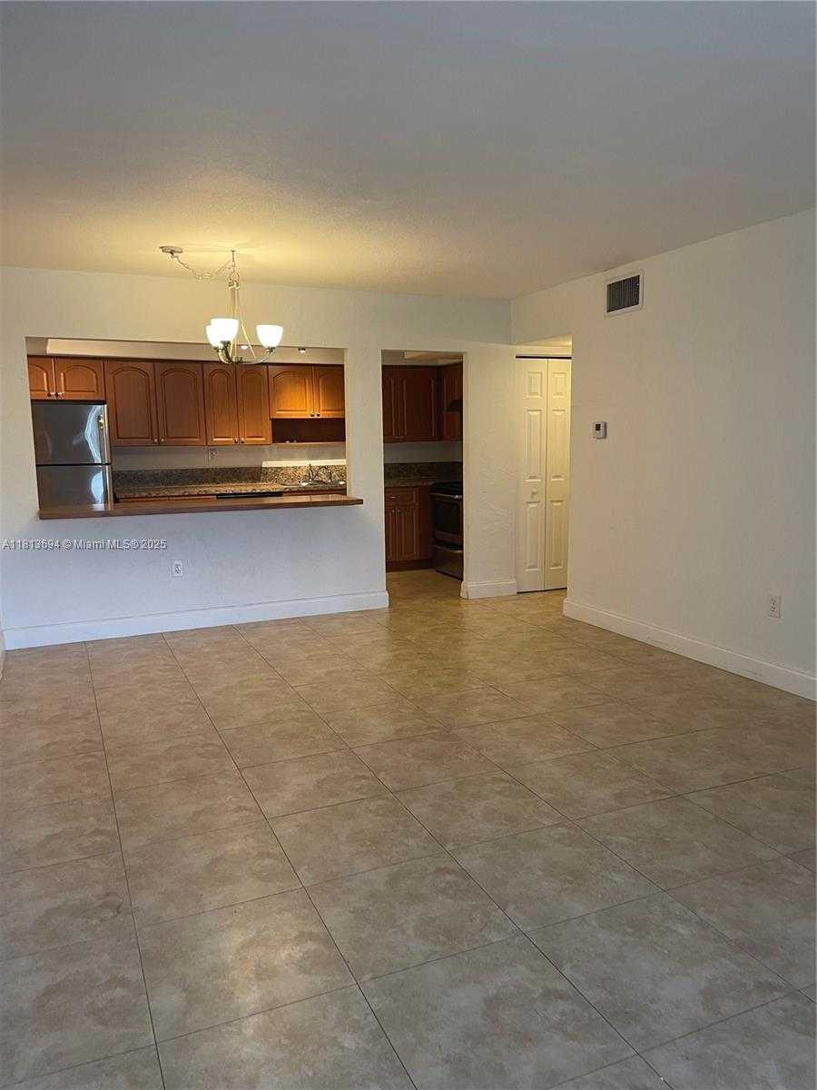 Small Image of 7907 SOUTH WEST 104TH ST #203H, Miami Number 5
