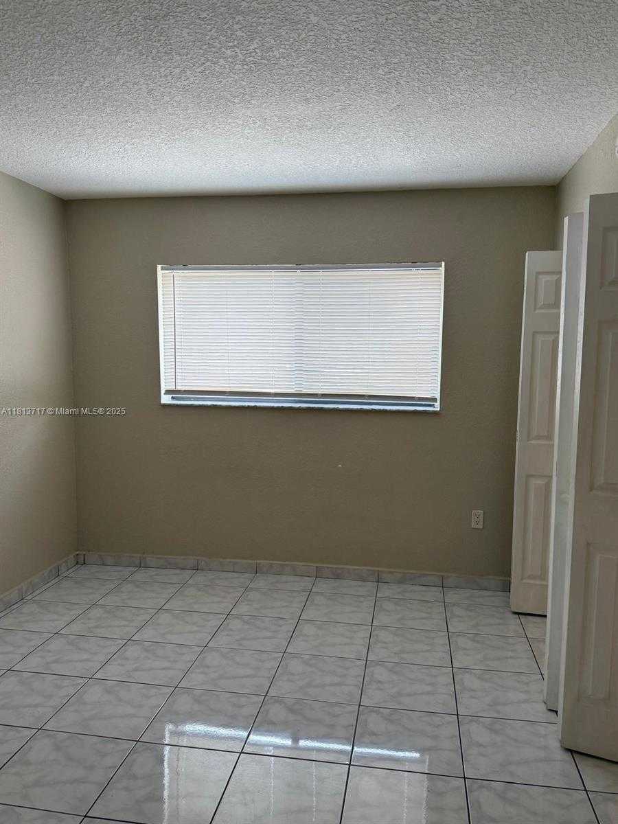 Small Image of 7429 SOUTH WEST 152ND AVE #13-201, Miami Number 8