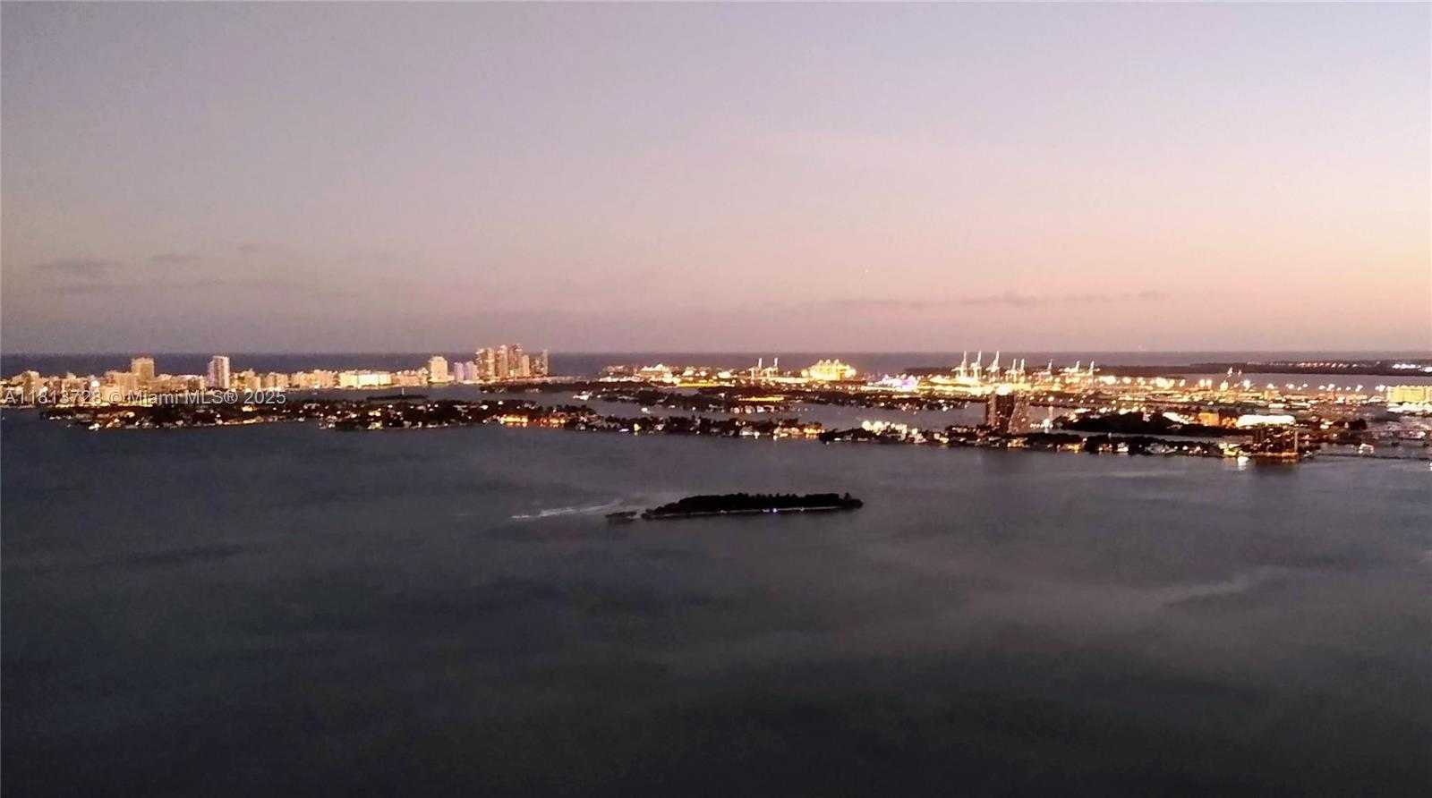 Small Image of 3131 NORTH EAST 7TH AVE #PH4901, Miami Number 62