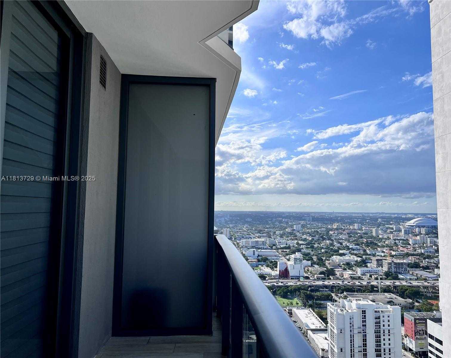 Small Image of 55 SOUTH WEST 9TH ST #4109, Miami Number 10