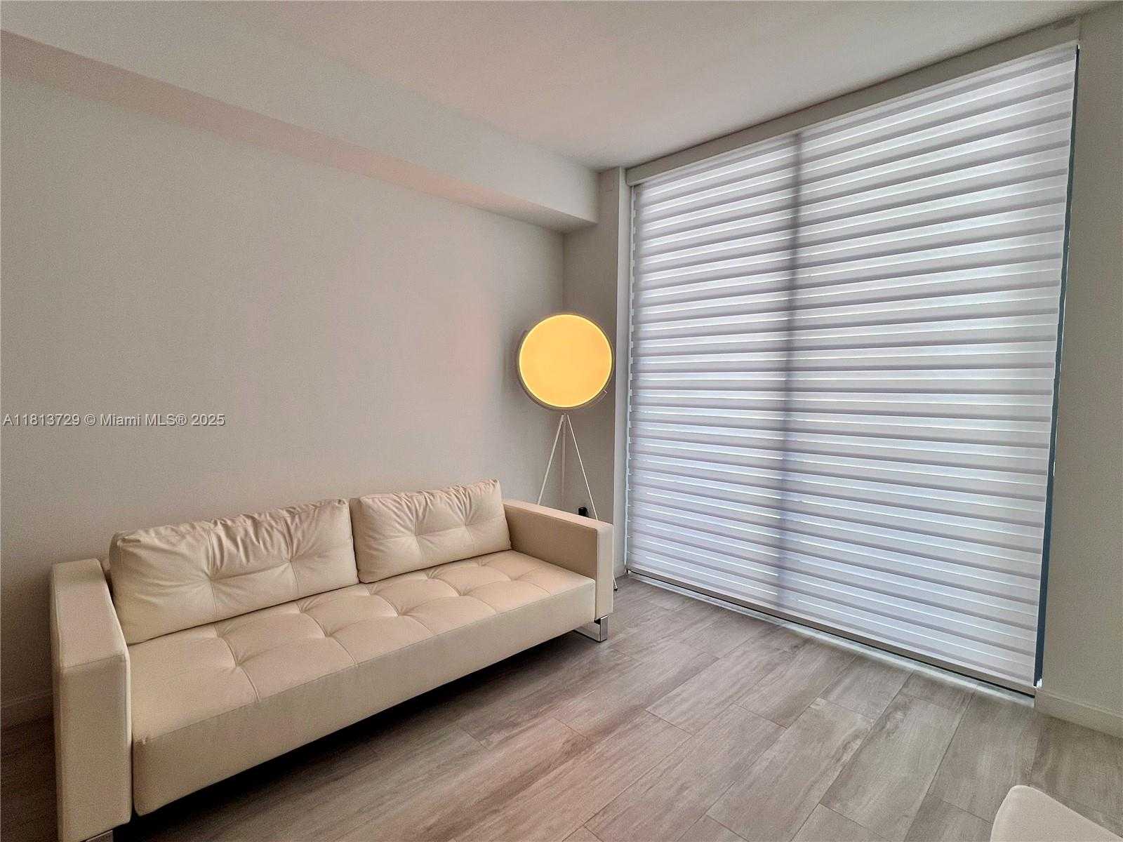 Small Image of 55 SOUTH WEST 9TH ST #4109, Miami Number 4