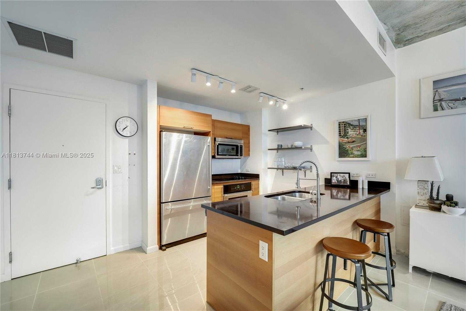 Small Image of 3301 NORTH EAST 1ST AVE #H1405, Miami Number 13