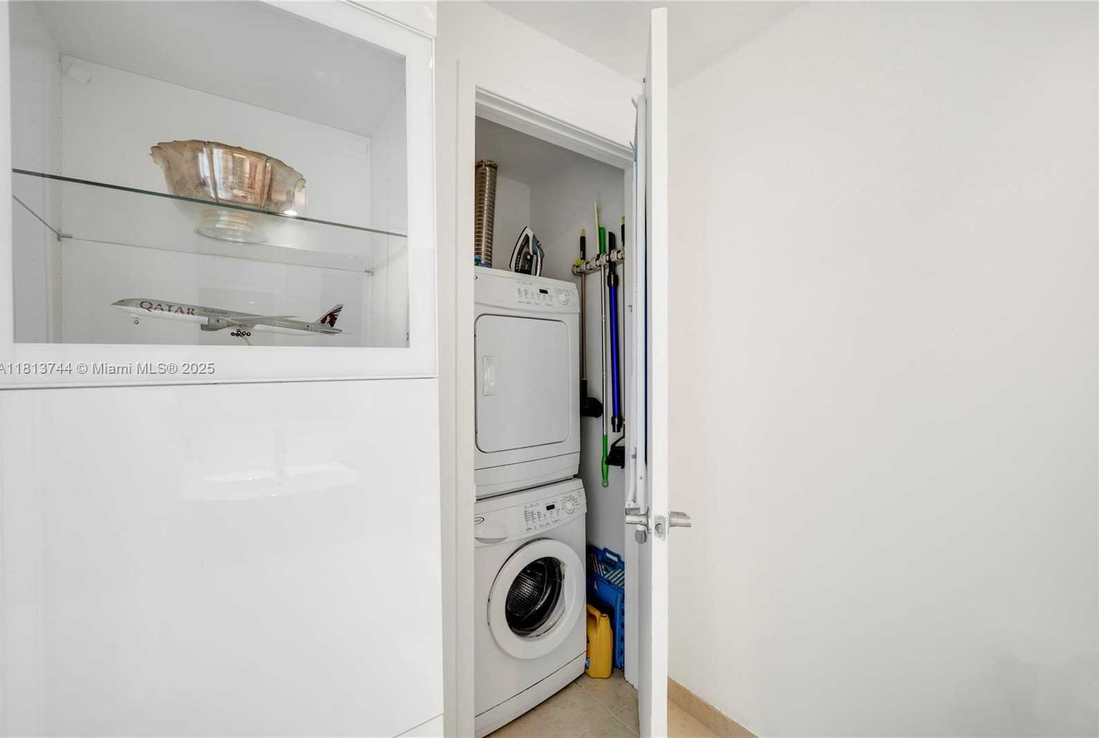 Small Image of 3301 NORTH EAST 1ST AVE #H1405, Miami Number 16