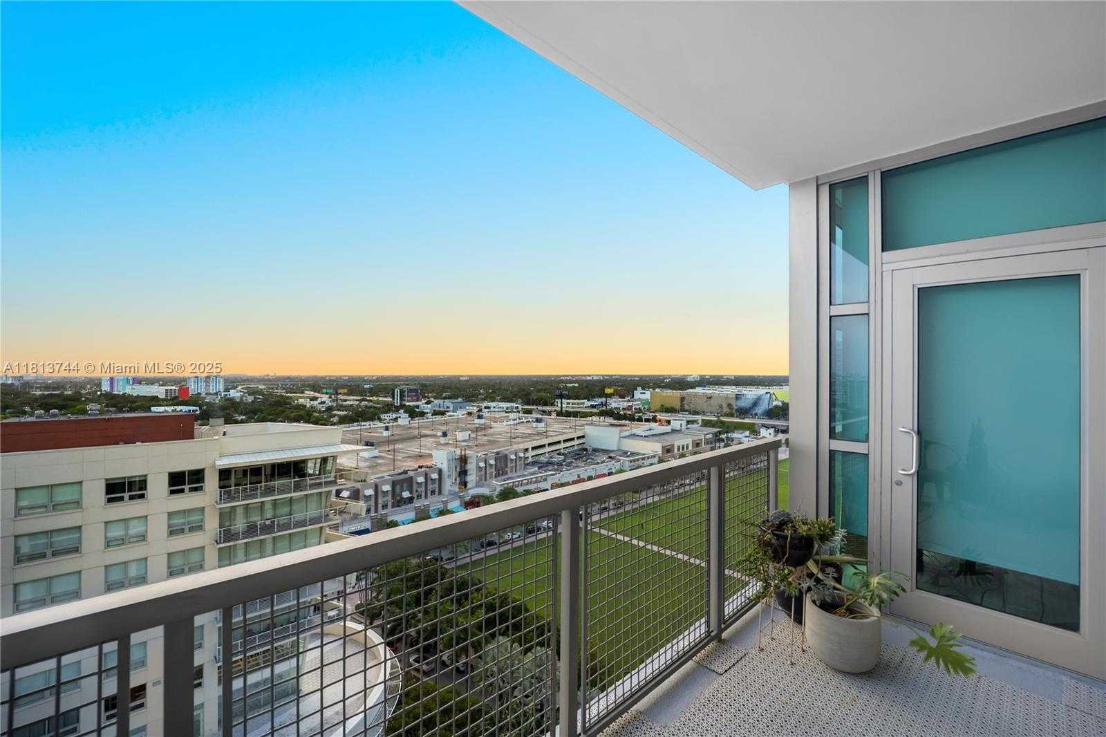 Small Image of 3301 NORTH EAST 1ST AVE #H1405, Miami Number 7