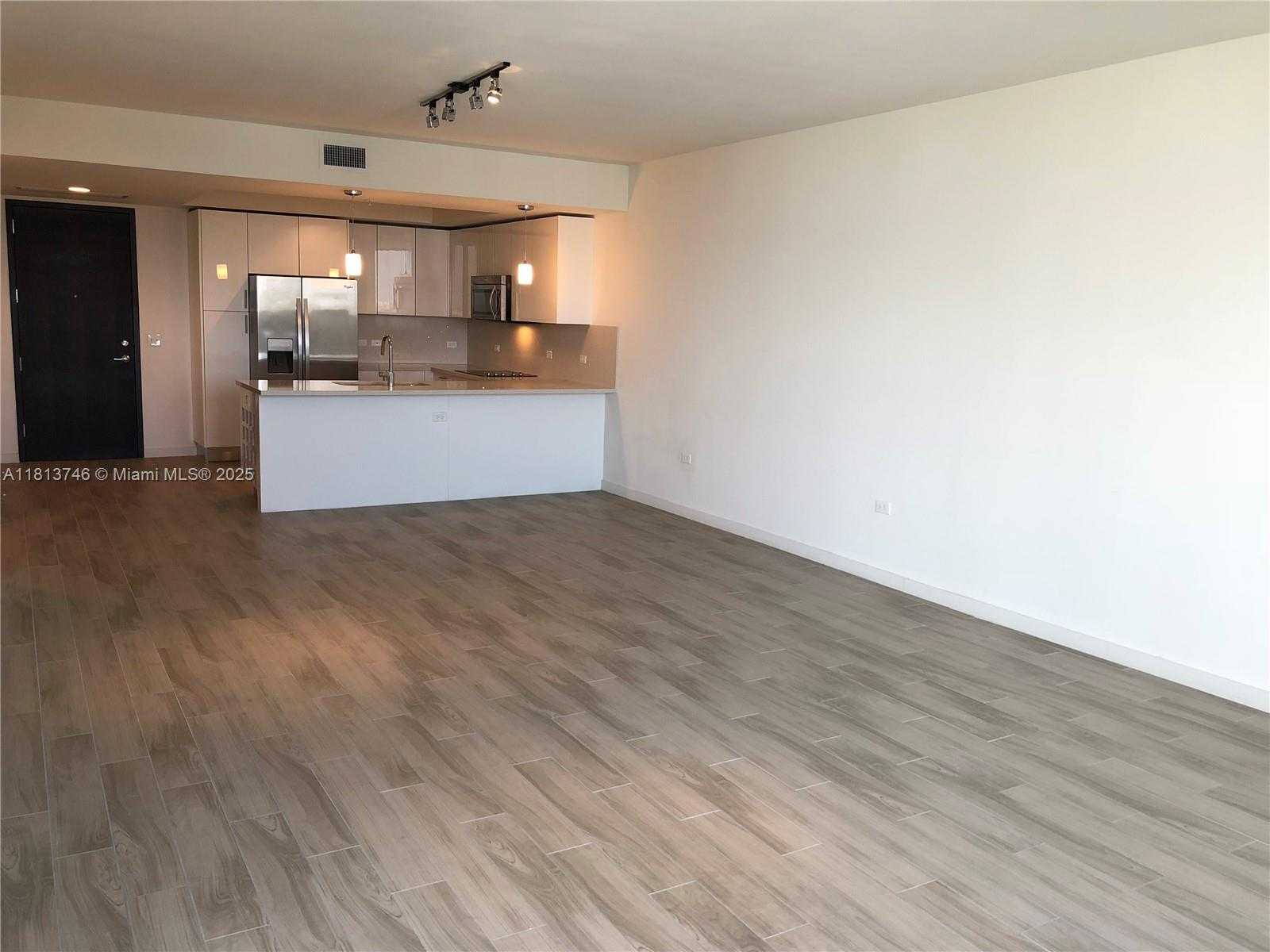 Small Image of 999 SOUTH WEST 1ST AVE #2513, Miami Number 6