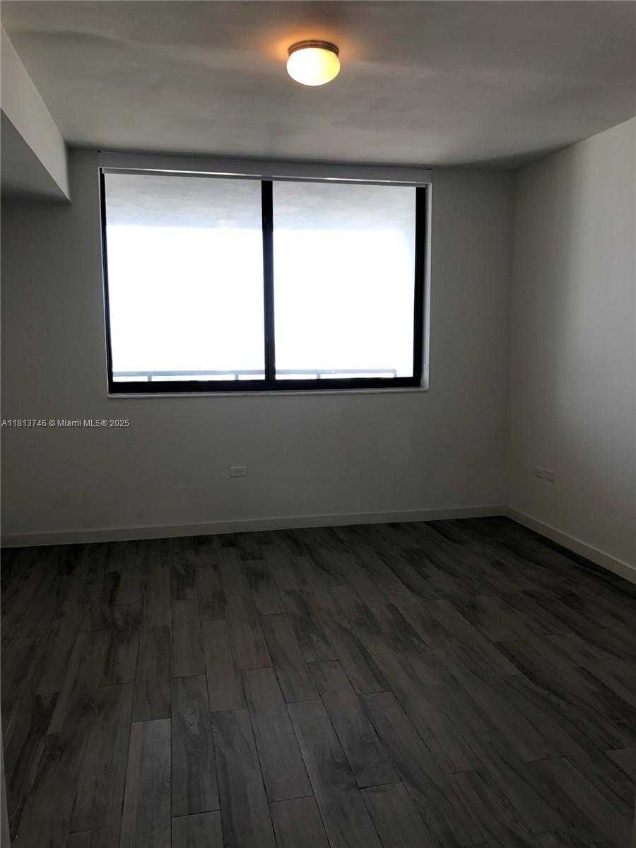 Small Image of 999 SOUTH WEST 1ST AVE #2513, Miami Number 9