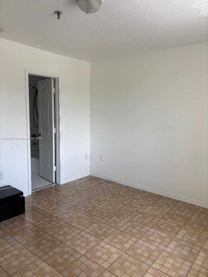 Small Image of 8340 NORTH WEST 103RD ST #205D, Hialeah Gardens Number 10