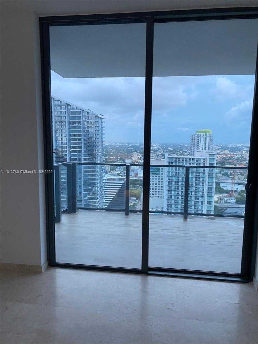 Small Image of 68 SOUTH EAST 6TH ST #3604, Miami Number 11