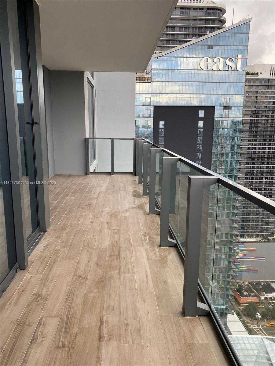 Small Image of 68 SOUTH EAST 6TH ST #3604, Miami Number 5