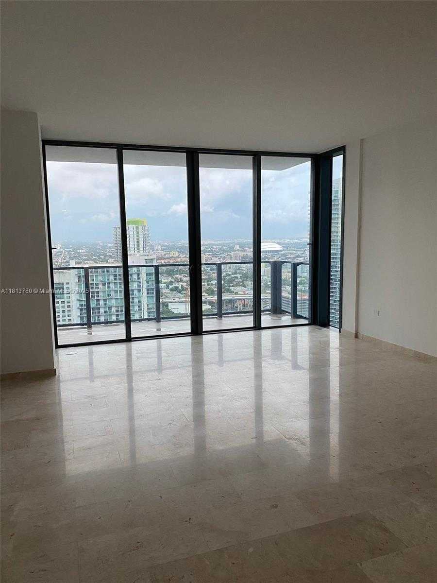 Small Image of 68 SOUTH EAST 6TH ST #3604, Miami Number 8