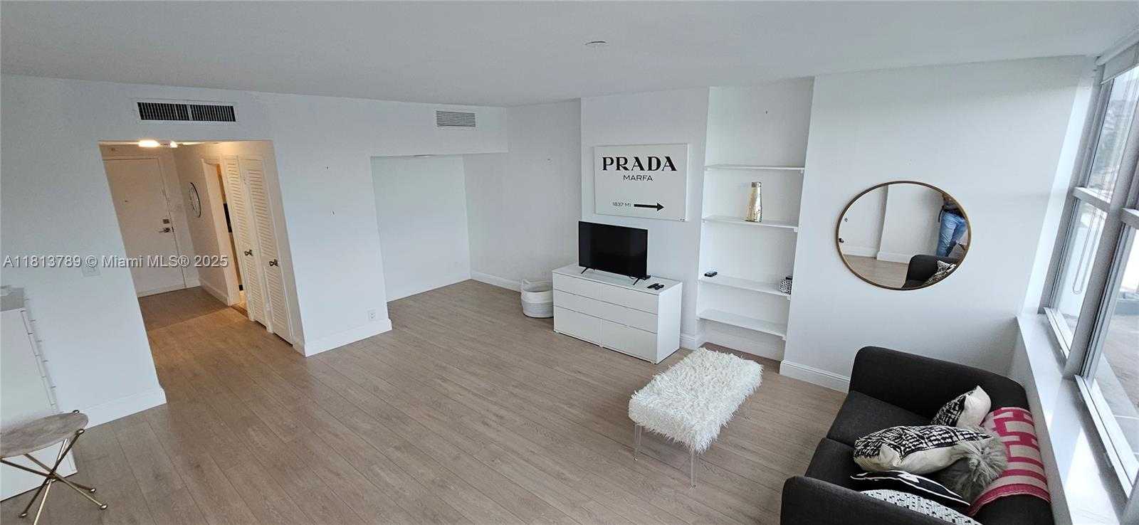 Small Image of 20 ISLAND AVE #312, Miami Beach Number 3