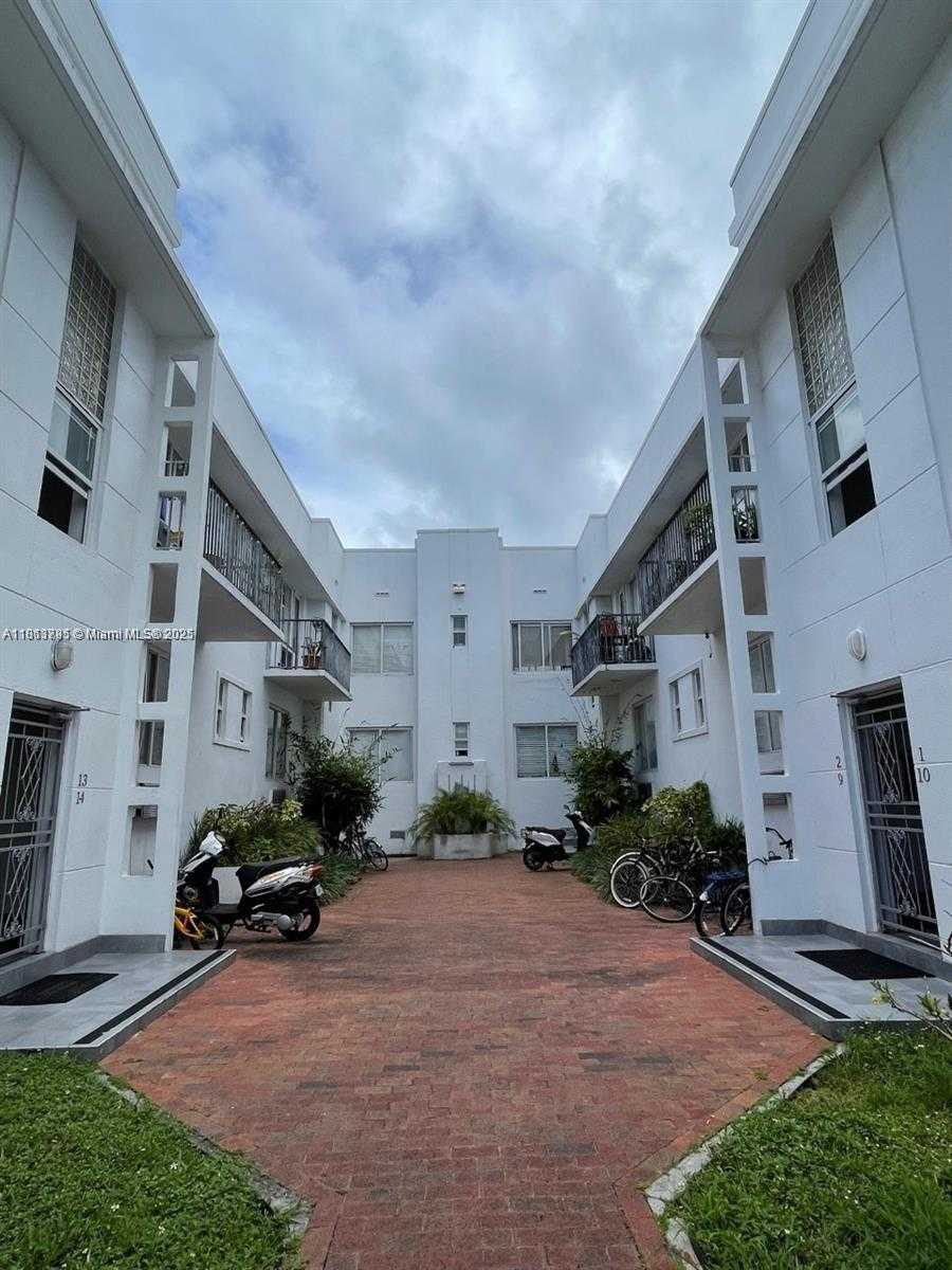 Small Image of 320 80TH ST #6, Miami Beach Number 31