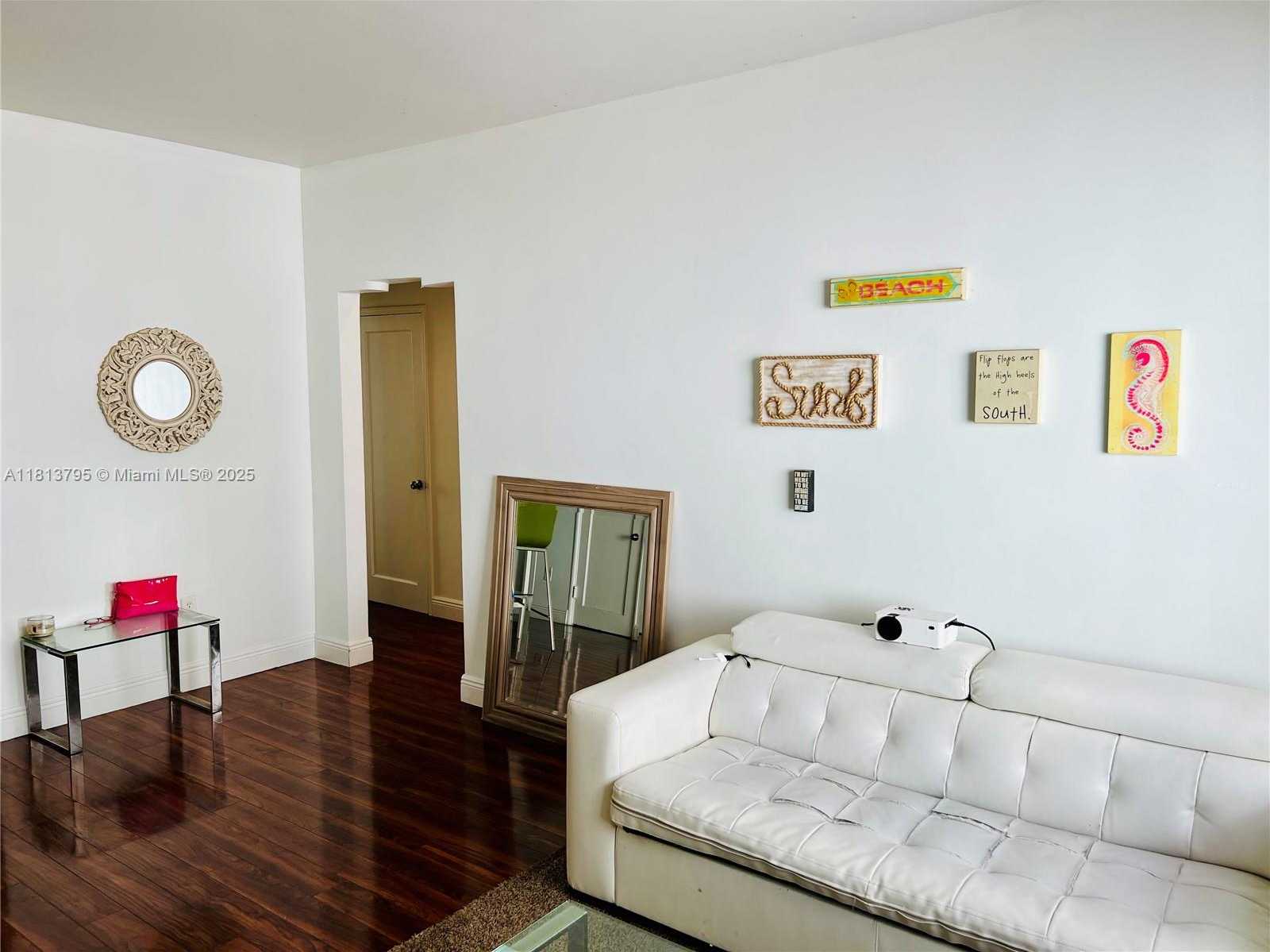 Small Image of 320 80TH ST #6, Miami Beach Number 9