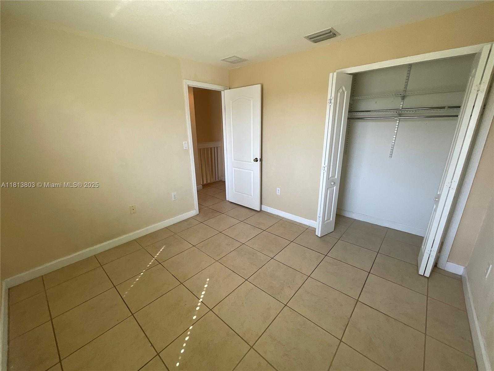 Small Image of 7301 NORTH WEST 174TH TER #J-104, Hialeah Number 15