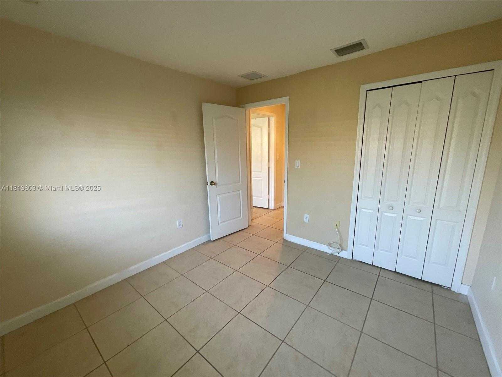 Small Image of 7301 NORTH WEST 174TH TER #J-104, Hialeah Number 18