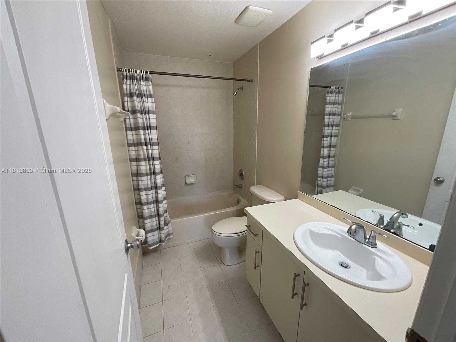 Small Image of 7301 NORTH WEST 174TH TER #J-104, Hialeah Number 21
