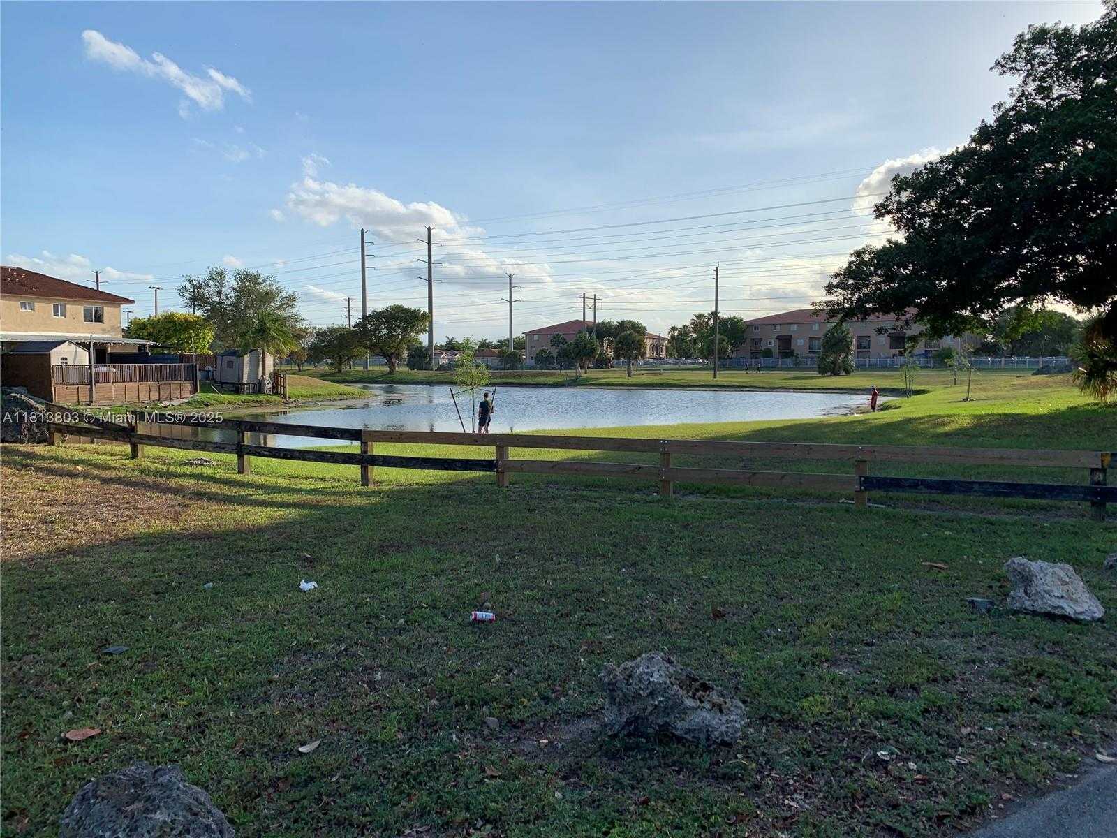 Small Image of 7301 NORTH WEST 174TH TER #J-104, Hialeah Number 24