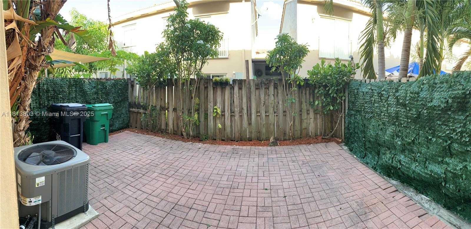 Small Image of 7301 NORTH WEST 174TH TER #J-104, Hialeah Number 8