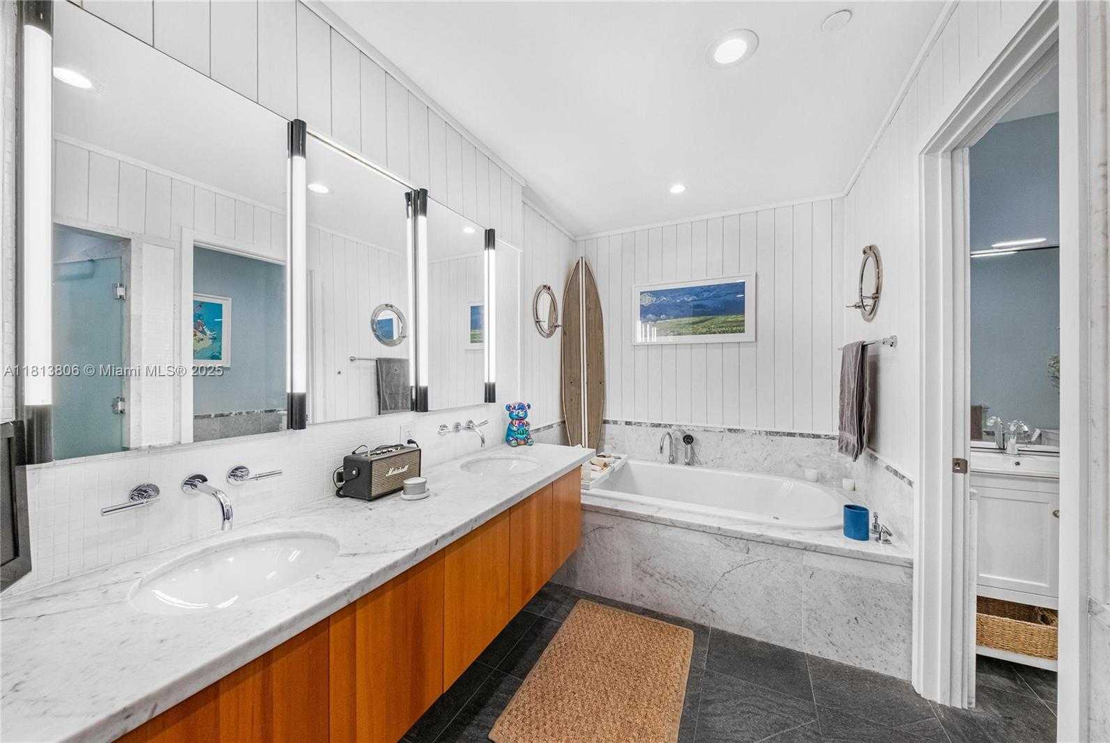 Small Image of 6103 AQUA AVE #406, Miami Beach Number 10