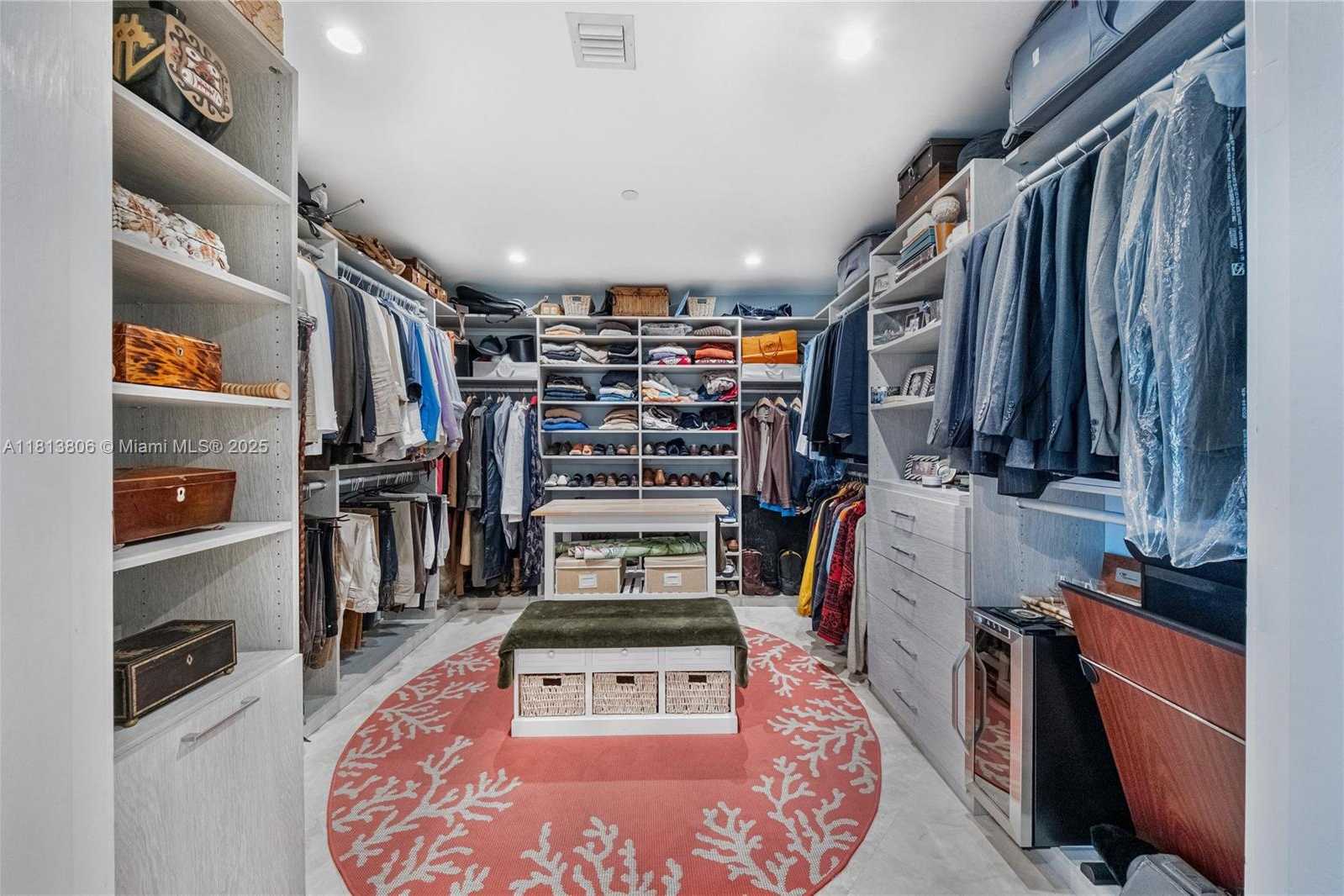 Small Image of 6103 AQUA AVE #406, Miami Beach Number 11