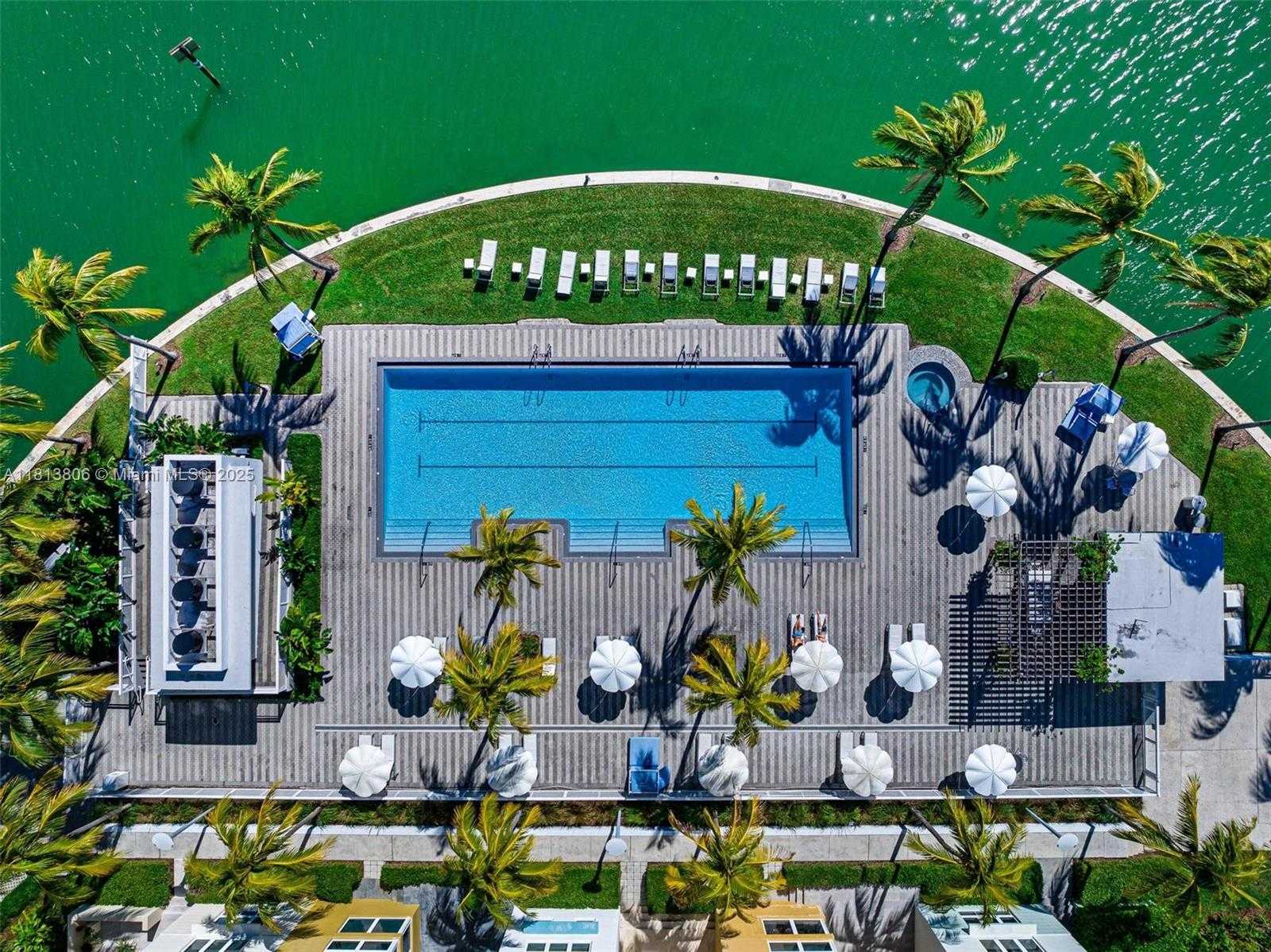 Small Image of 6103 AQUA AVE #406, Miami Beach Number 18
