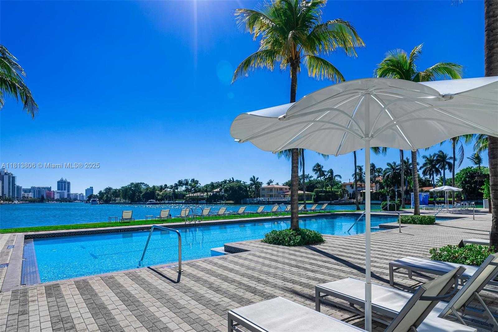 Small Image of 6103 AQUA AVE #406, Miami Beach Number 19