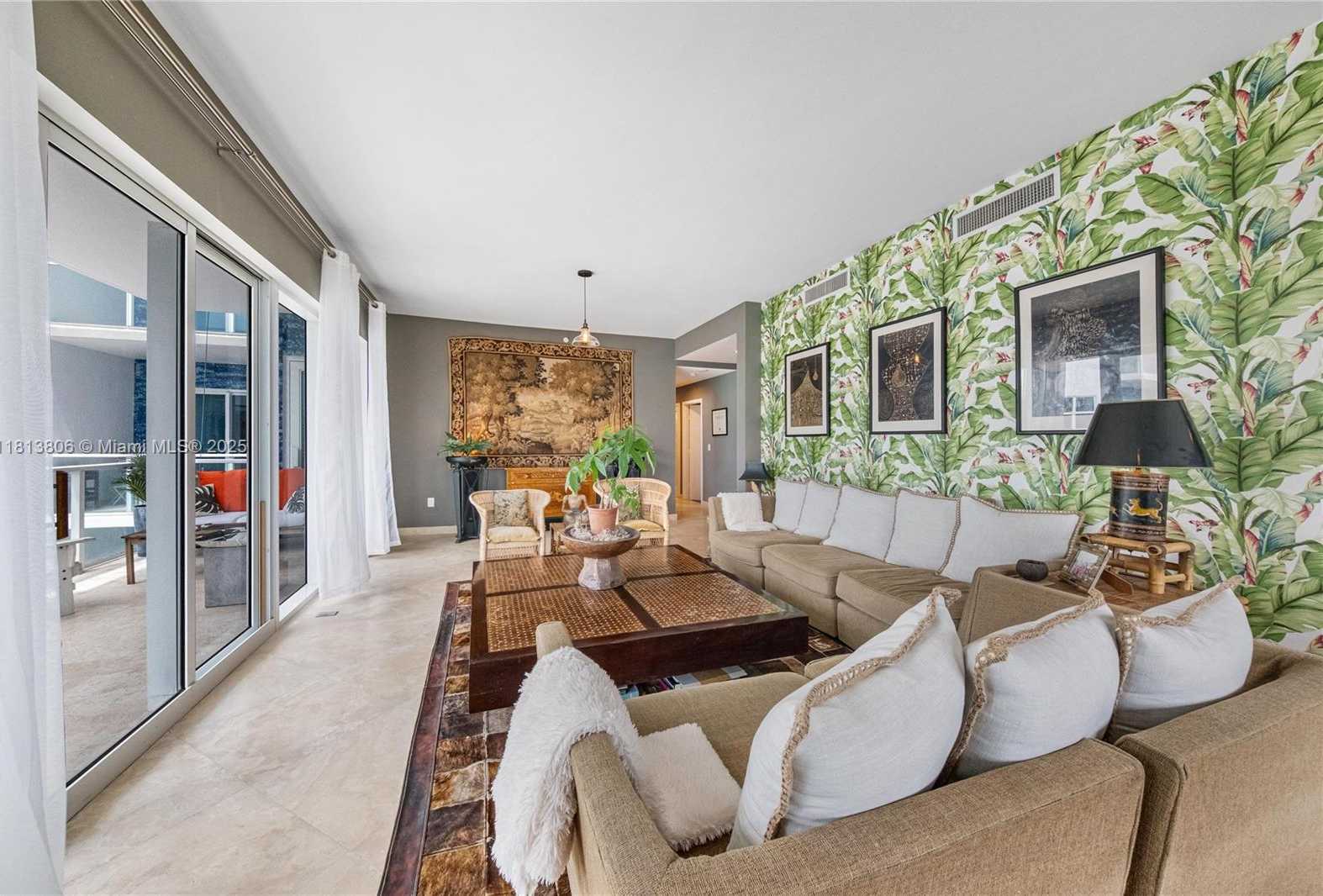 Small Image of 6103 AQUA AVE #406, Miami Beach Number 6