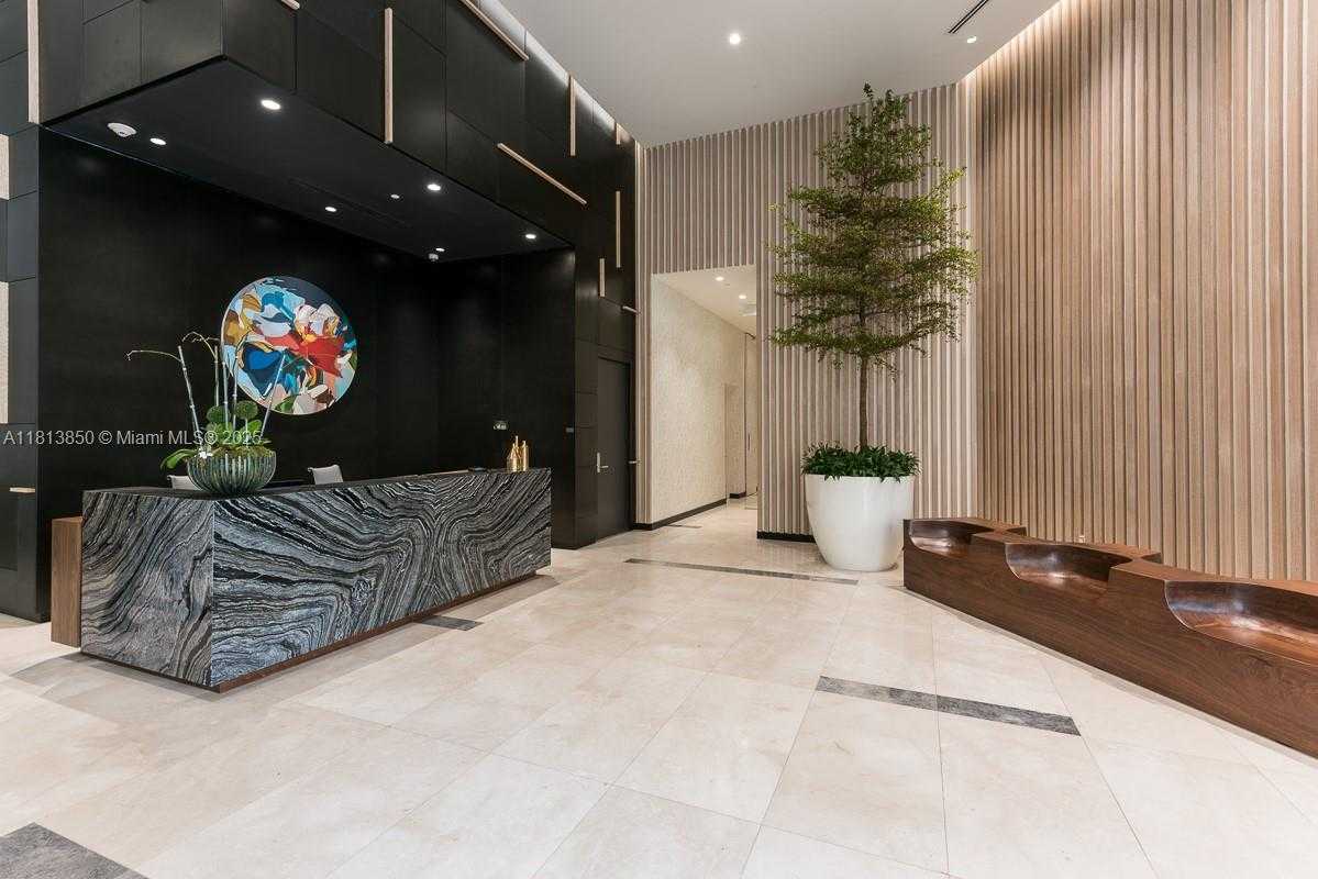 Small Image of 45 SOUTH WEST 9TH ST #2402, Miami Number 19