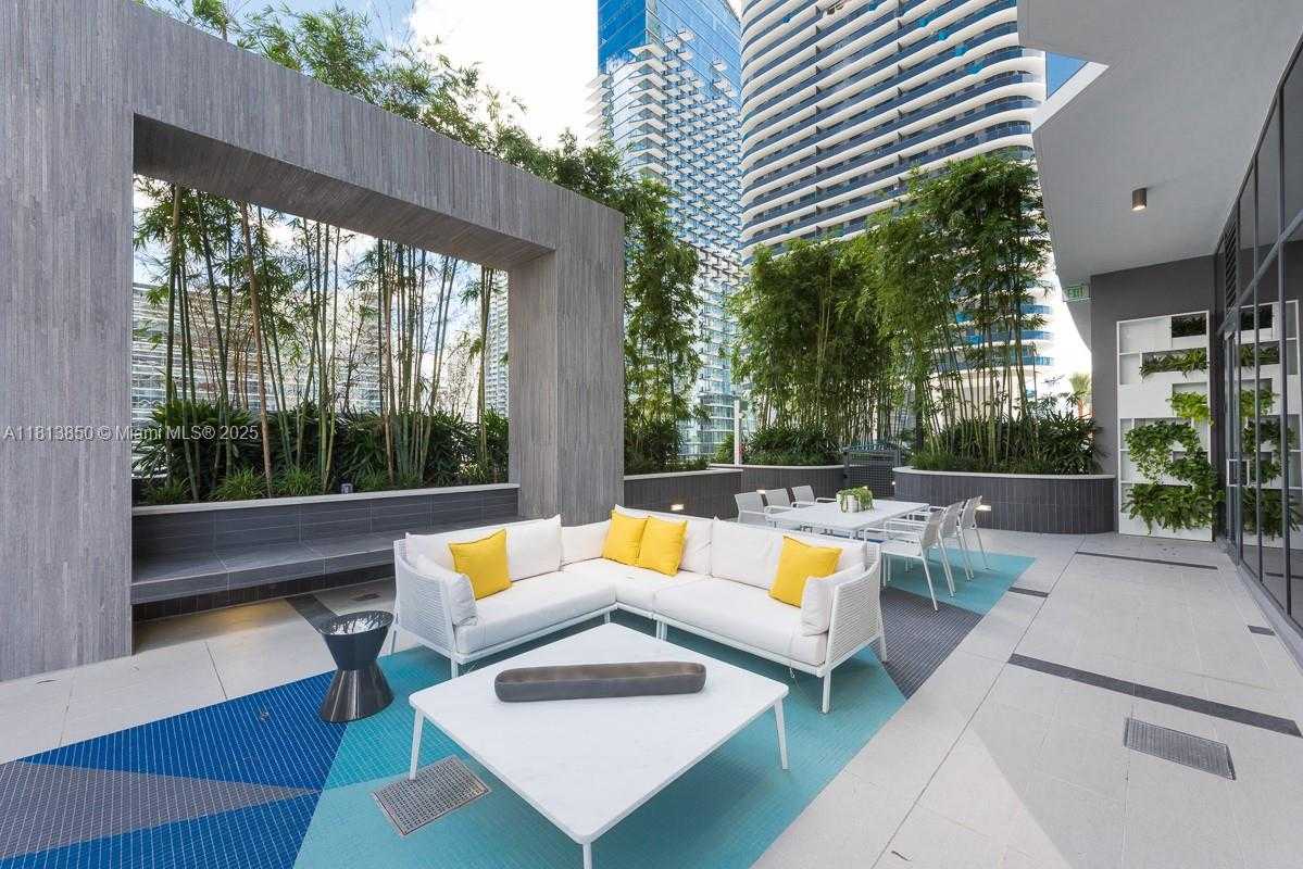Small Image of 45 SOUTH WEST 9TH ST #2402, Miami Number 24