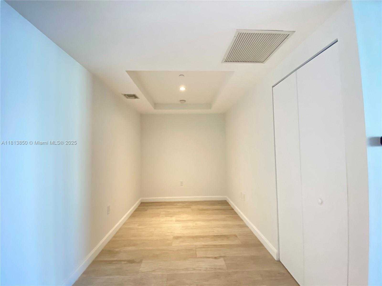 Small Image of 45 SOUTH WEST 9TH ST #2402, Miami Number 8