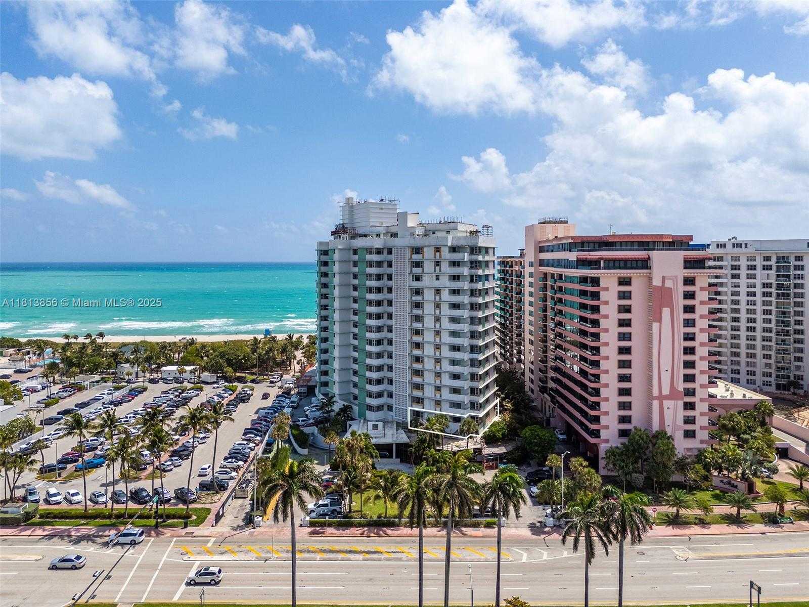 Small Image of 5255 COLLINS AVE #2J, Miami Beach Number 24
