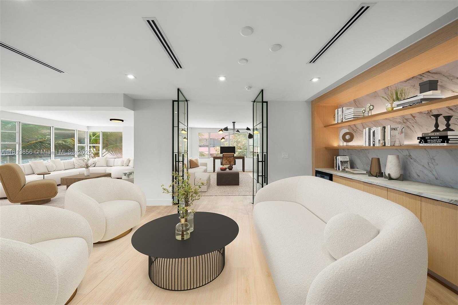 Small Image of 5255 COLLINS AVE #2J, Miami Beach Number 4