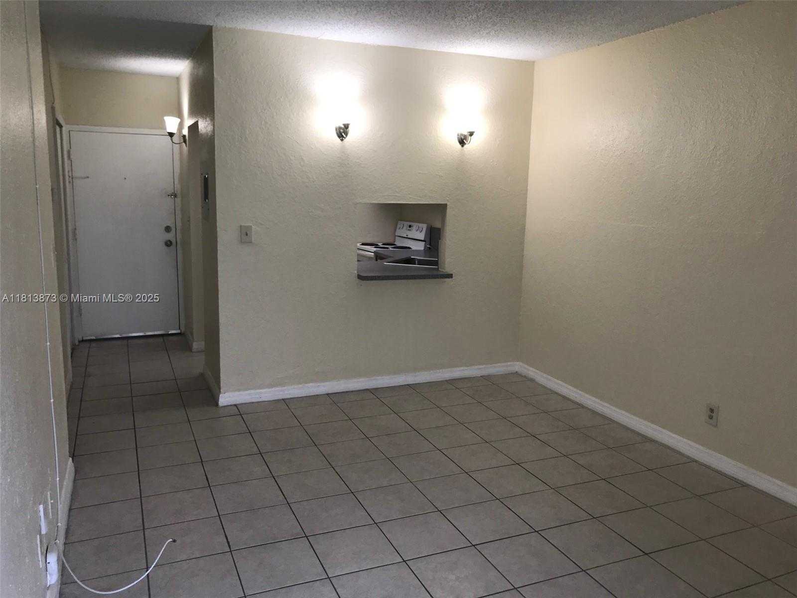 Small Image of 801 #109W, Miami Number 4