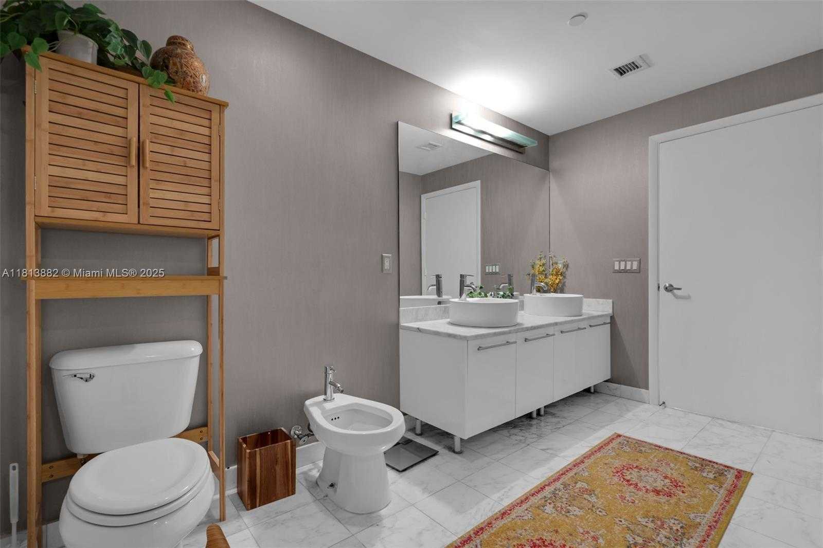 Small Image of 888 BISCAYNE BLVD #1101, Miami Number 17