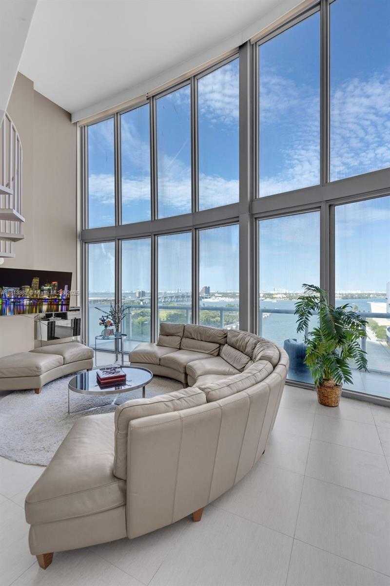 Small Image of 888 BISCAYNE BLVD #1101, Miami Number 19