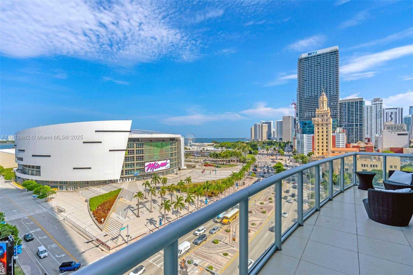 Small Image of 888 BISCAYNE BLVD #1101, Miami Number 21