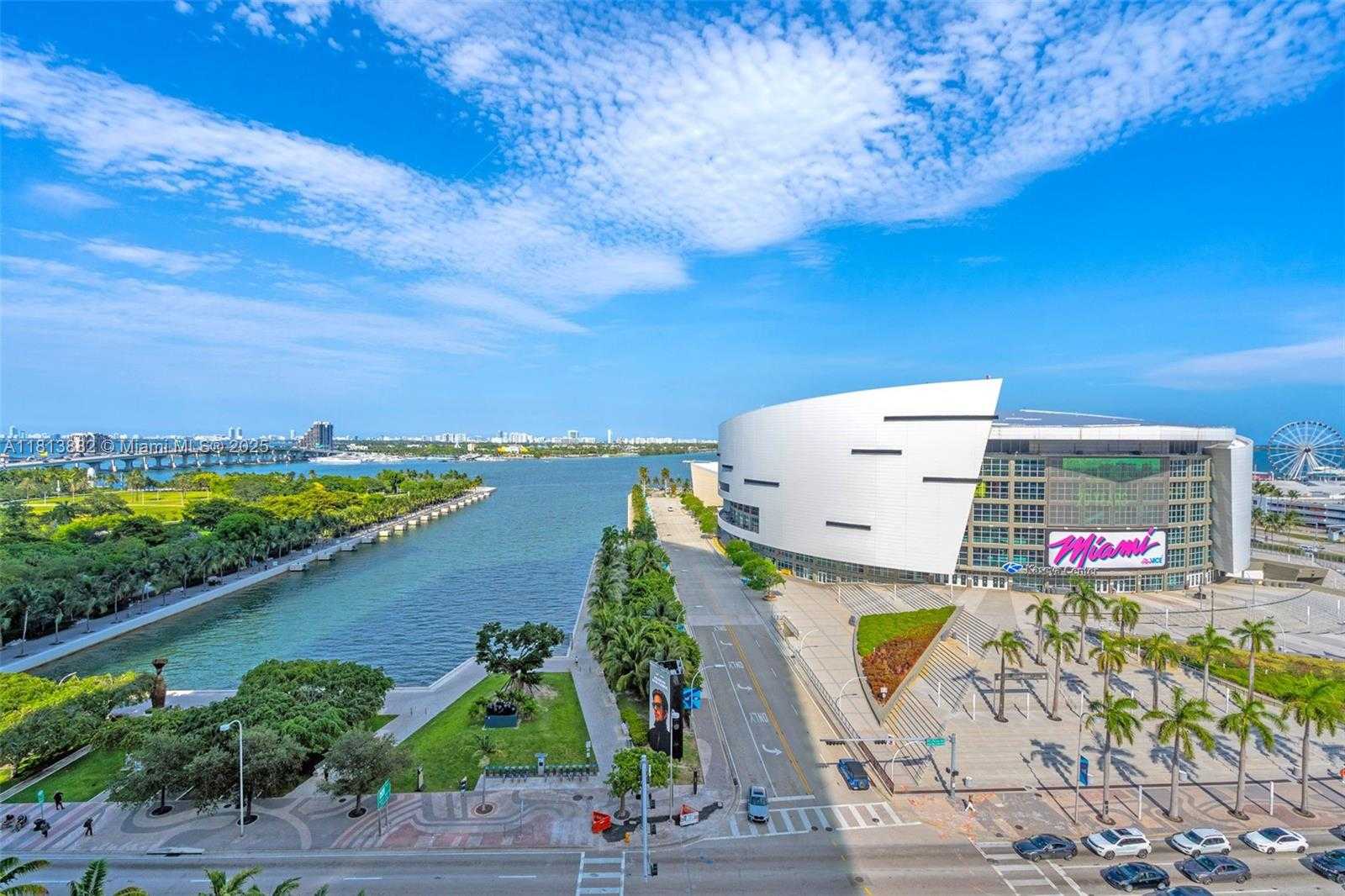 Small Image of 888 BISCAYNE BLVD #1101, Miami Number 23