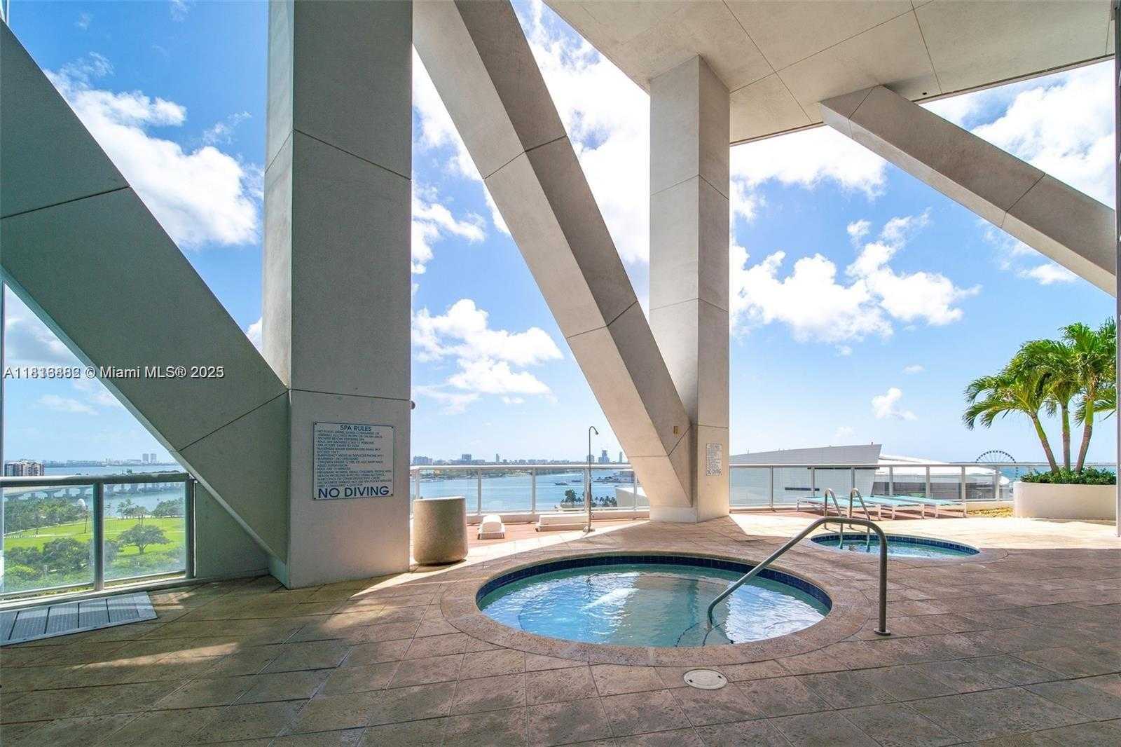 Small Image of 888 BISCAYNE BLVD #1101, Miami Number 36