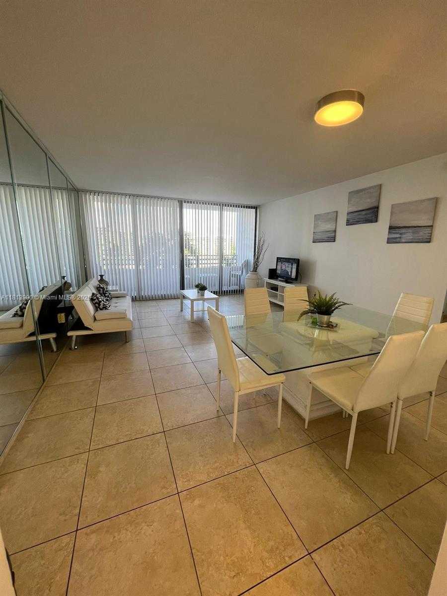 Small Image of 3505 SOUTH OCEAN DR #402, Hollywood Number 3